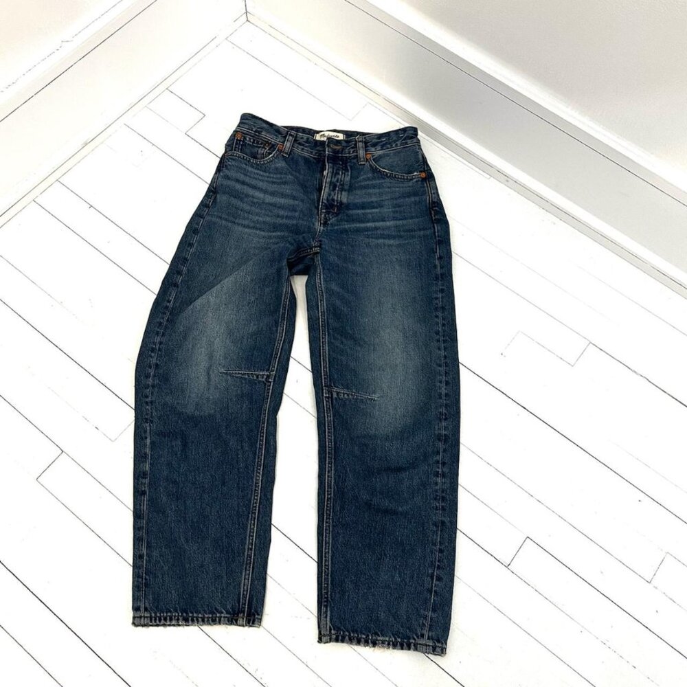 👖Madewell Darted Barrel Jeans – Size 23 (Fits Like a 4) 👖